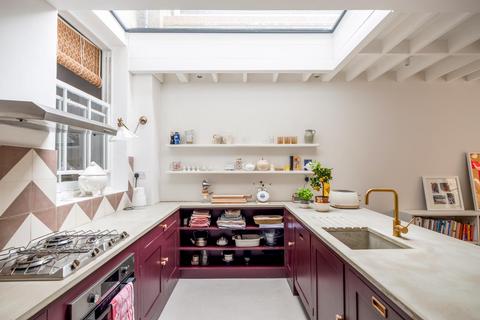 3 bedroom terraced house for sale, Ferndale Road, London SW9