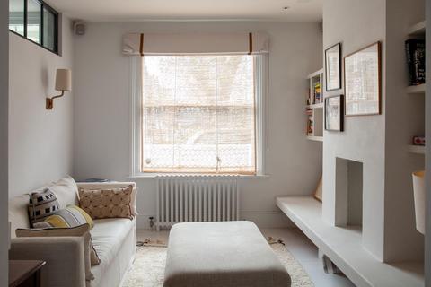 3 bedroom terraced house for sale, Ferndale Road, London SW9