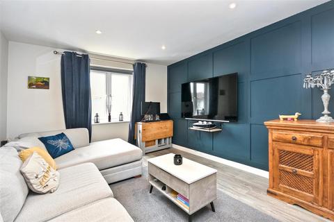 1 bedroom flat for sale, Susans Road, Eastbourne