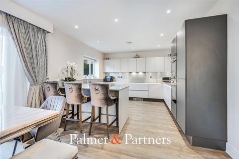 4 bedroom detached house for sale, Edward Harvey Link, Chelmsford CM1