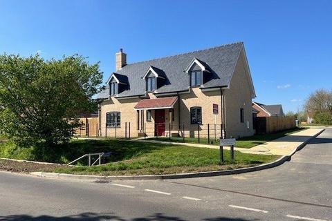 3 bedroom detached house for sale, Symonds Walk, Badwell Ash IP31