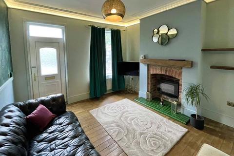 4 bedroom terraced house for sale, Cemetery Road, Barnsley S73