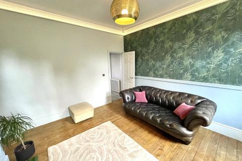 4 bedroom terraced house for sale, Cemetery Road, Barnsley S73