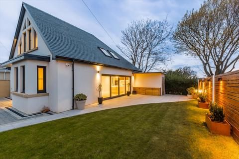 4 bedroom detached house for sale, Vandeleur Place, Edinburgh EH7