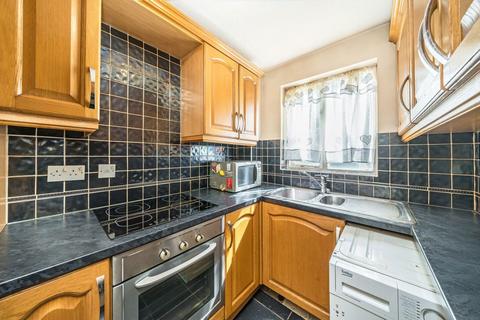2 bedroom flat for sale, Beacon Gate, New Cross