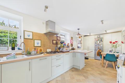 4 bedroom detached house for sale, Station Street, Ross-on-Wye, Herefordshire, HR9