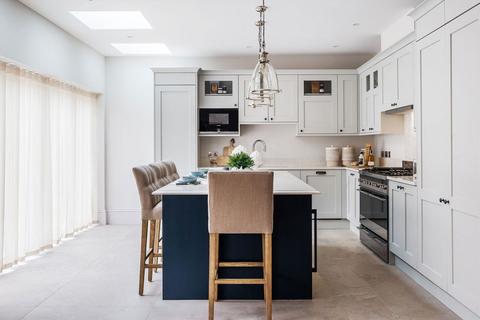 4 bedroom house for sale, Matham Road, East Molesey KT8