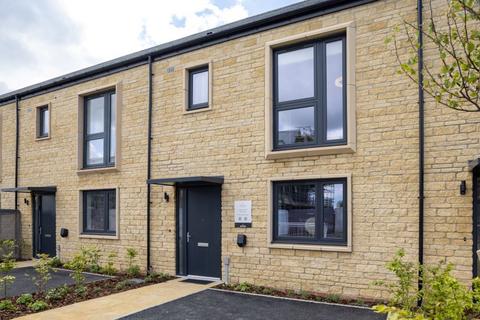 3 bedroom terraced house for sale, Plot 24, The Hearth at Hill Rise, Manor Road OX20
