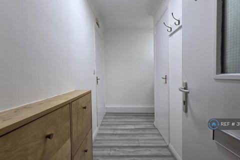 1 bedroom flat to rent, Church Road, London, E12