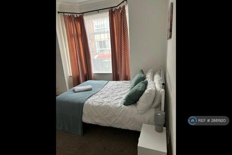 1 bedroom in a house share to rent, St George's Rd, Coventry, CV1