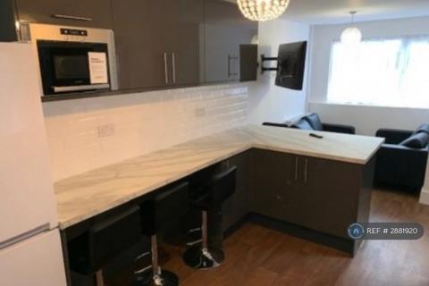 1 bedroom in a house share to rent, St George's Rd, Coventry, CV1