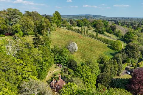 4 bedroom detached house for sale, Chinthurst Lane, Bramley, GU5