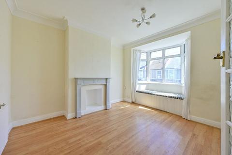 2 bedroom maisonette for sale, Grove Road, South Wimbledon, London, SW19