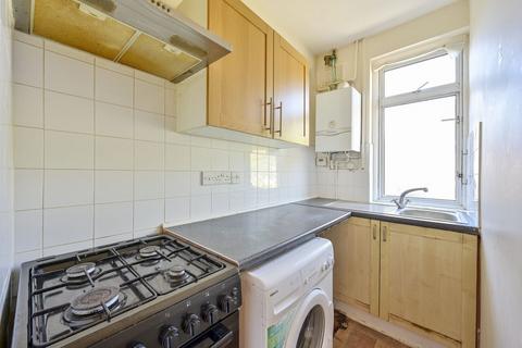 2 bedroom maisonette for sale, Grove Road, South Wimbledon, London, SW19