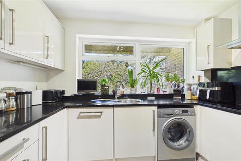 2 bedroom flat for sale, Newport Lodge, Village Road, Enfield