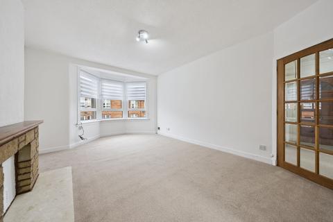 2 bedroom flat for sale, 11 Ardbeg Street, Flat 2/1, Govanhill, Glasgow, G42 7JR
