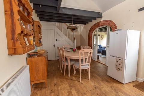 3 bedroom barn conversion for sale, Buttlands Close, Binham, NR21