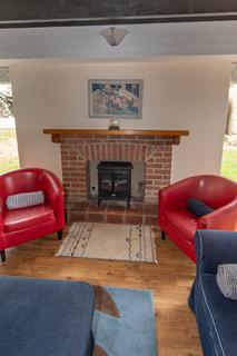 3 bedroom barn conversion for sale, Buttlands Close, Binham, NR21