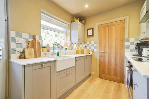 2 bedroom semi-detached house for sale, The Grove, Shipley BD17