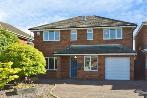 4 bedroom detached house for sale, Tidbury Close, Woburn Sands, Milton Keynes