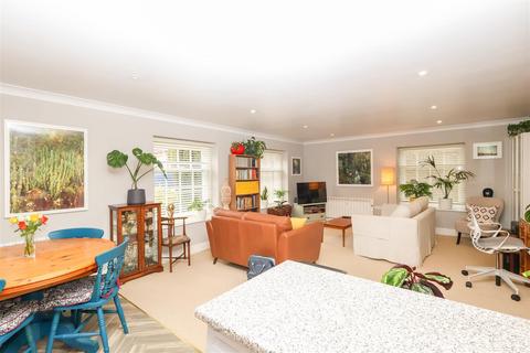 2 bedroom apartment for sale, Steven Way, Ripon