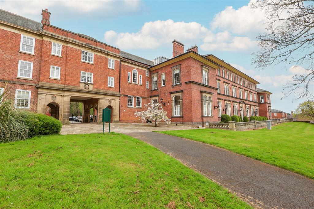 2 bedroom apartment for sale