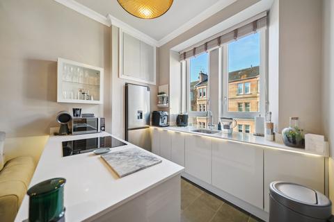 1 bedroom flat for sale, 17 Strathyre Street, Flat 2/2, Shawlands, Glasgow, G41 3LN