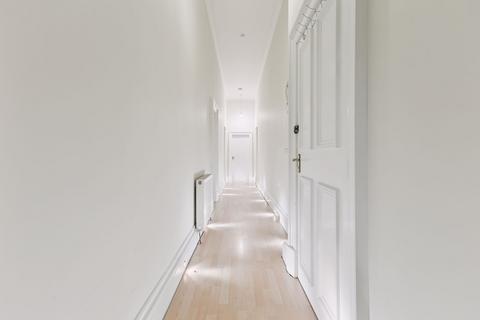 undefined, Tay Street, Perth, PH2