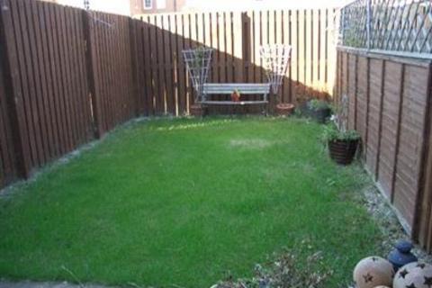 2 bedroom semi-detached house to rent, New Road, Deeping St Nicholas