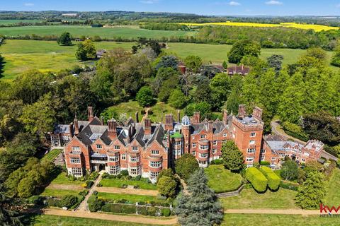 5 bedroom penthouse for sale, Goldings, Hertford, SG14