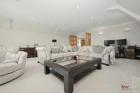 5 bedroom penthouse for sale, Goldings, Hertford, SG14