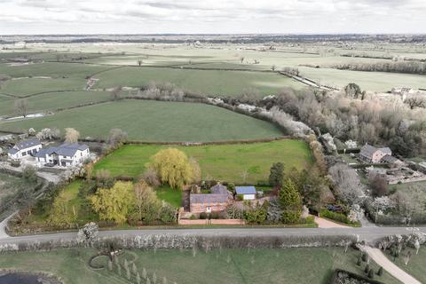 4 bedroom detached house for sale, Manor Cottage, Long Lane, Wettenhall, CW7 4DN