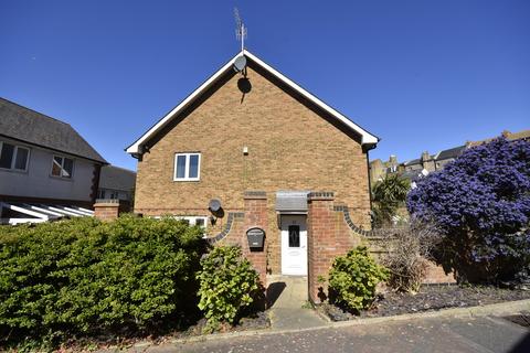 2 bedroom terraced house for sale, Kings Mews, Margate