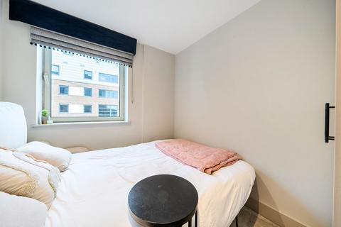 3 bedroom flat for sale, Buckingham Palace Road, Westminster, London, SW1W