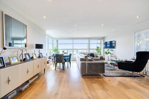 3 bedroom flat for sale, Buckingham Palace Road, Westminster, London, SW1W