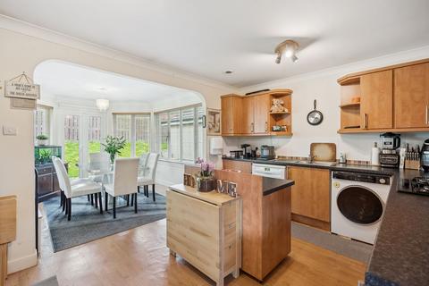 4 bedroom detached bungalow for sale, Laird's Drive, Clackmannan, FK10
