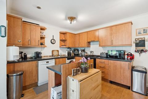 4 bedroom detached bungalow for sale, Laird's Drive, Clackmannan, FK10