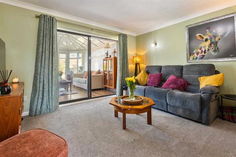 3 bedroom retirement property for sale, 28 Woods Meadow, Hibaldstow, Brigg, North Lincolnshire, DN20 9ES