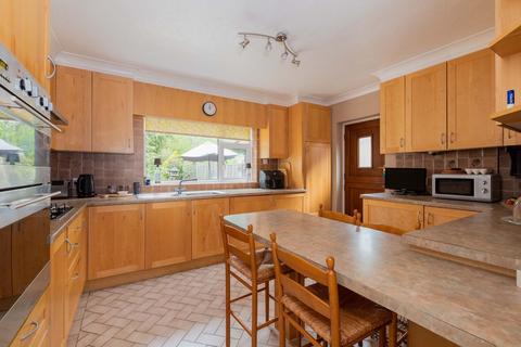 4 bedroom detached house for sale, Farnham Lane, Farnham Royal SL2