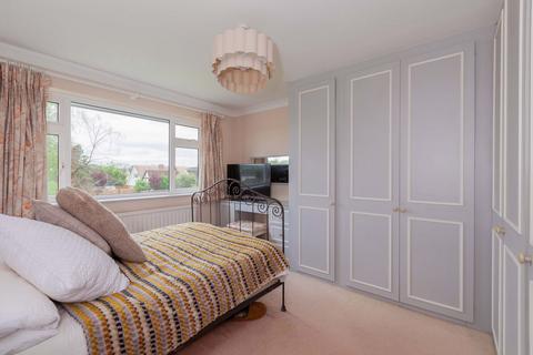4 bedroom detached house for sale, Farnham Lane, Farnham Royal SL2