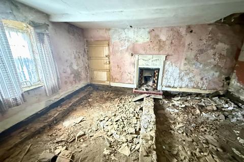 4 bedroom property with land for sale, Ciliau Aeron, Lampeter