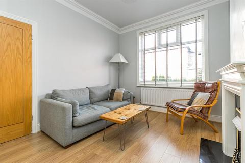 2 bedroom terraced house to rent, Hampden Road, Sale