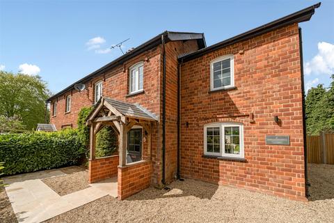 4 bedroom semi-detached house for sale, Newark Lane, Ripley