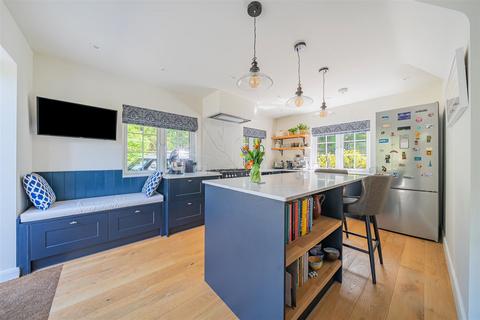 4 bedroom semi-detached house for sale, Newark Lane, Ripley