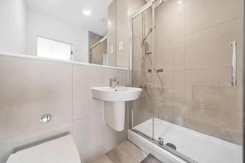 undefined, Earl Haig Close, Hounslow TW4