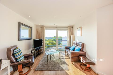 1 bedroom flat to rent, The Crescent, Gunwharf Quays, Portsmouth, PO1