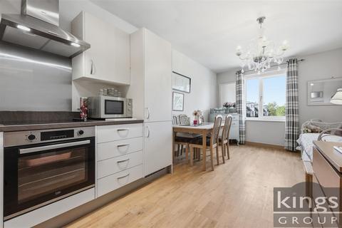 1 bedroom flat for sale, Elder Court, Mead Lane, Hertford
