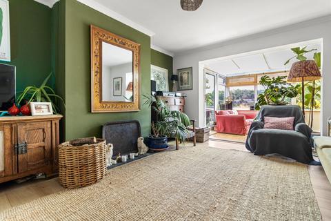 3 bedroom bungalow for sale, Shepherds Close, Stroud, Gloucestershire, GL5