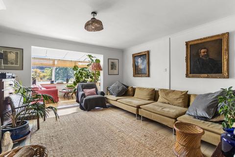 3 bedroom bungalow for sale, Shepherds Close, Stroud, Gloucestershire, GL5