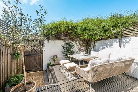 3 bedroom terraced house for sale, Alexandra Road, London, N10